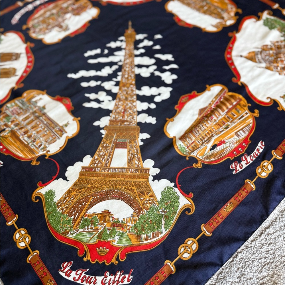 Roger L. Paris Eiffel Tower Themed Scarf